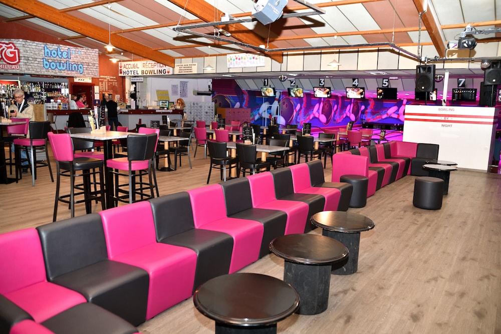 Cit'hotel Restaurant Du Bowling De Millau