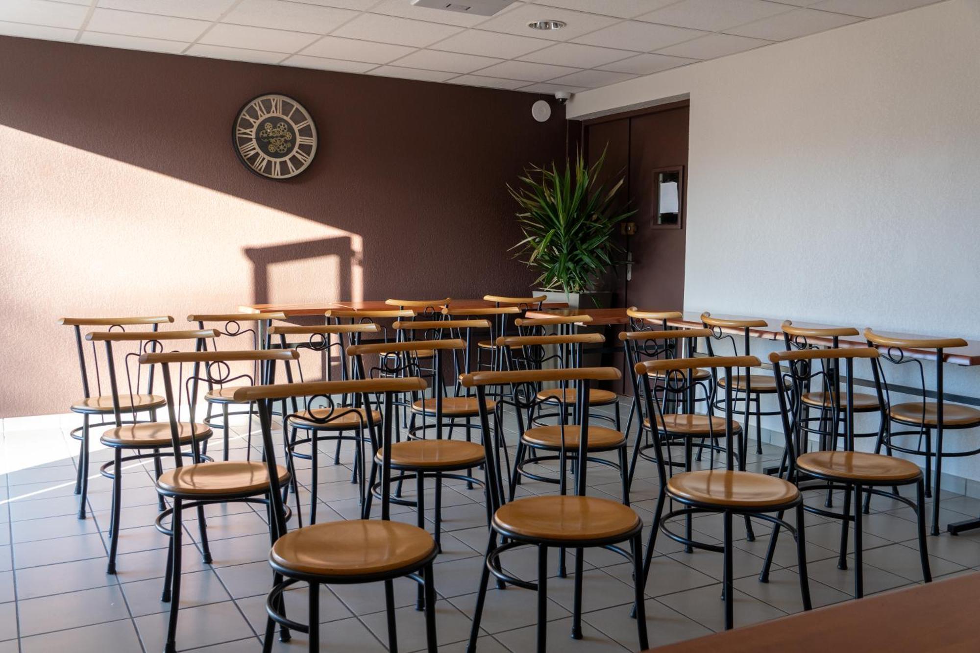 Hotel Cit'hotel Restaurant Du Bowling De 3*